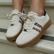 Matilda Beige x Print