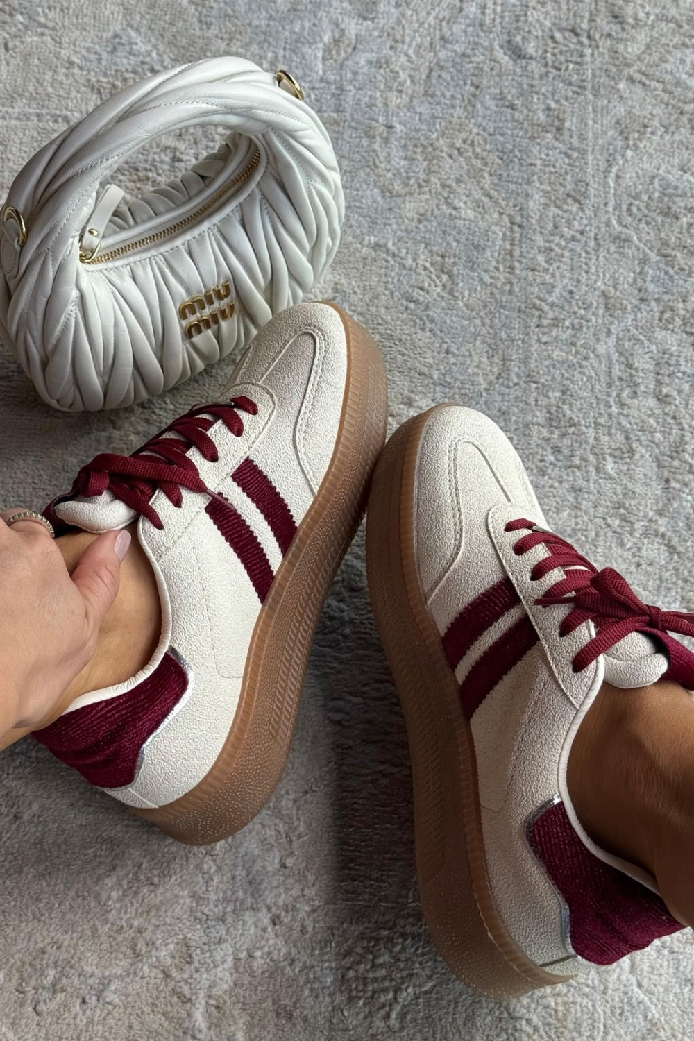 Matilda Beige x vinotinto