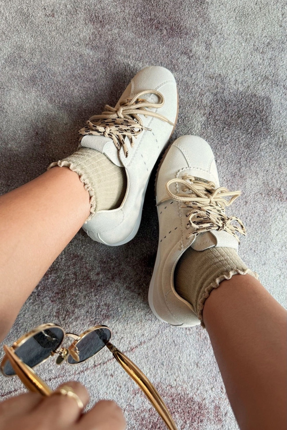 Bruna Beige