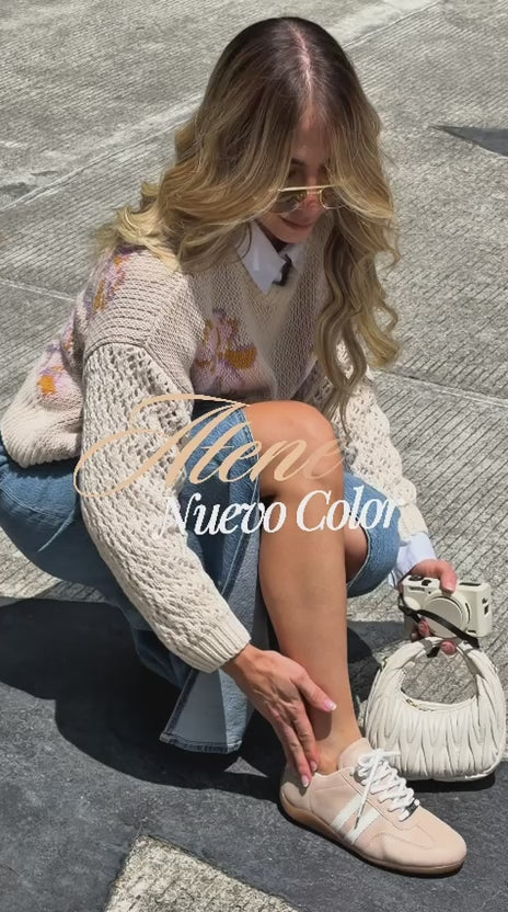 Cargar video: 
